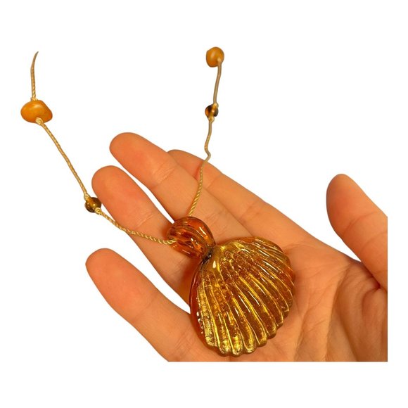 Free People Amber Glass Shell Pendant Necklace - Picture 2 of 3